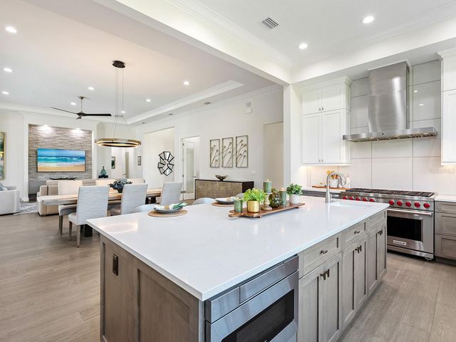 9220 STARRY NIGHT AVENUE, Sarasota, FL 34241