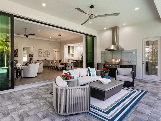 9220 STARRY NIGHT AVENUE, Sarasota, FL 34241