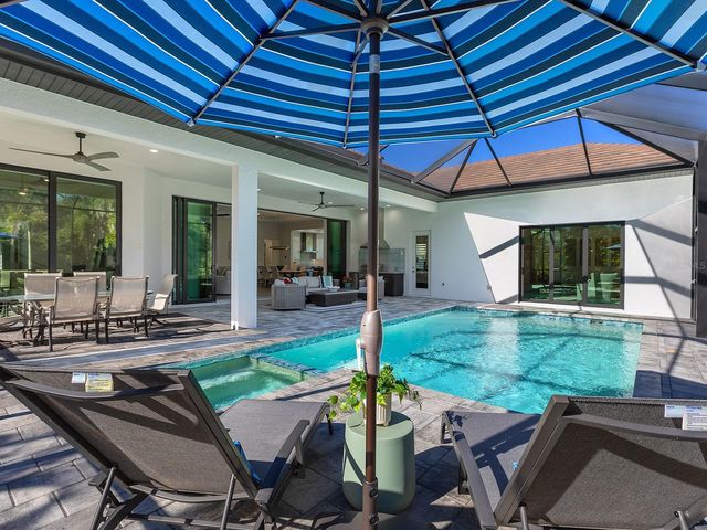 9220 STARRY NIGHT AVENUE, Sarasota, FL 34241