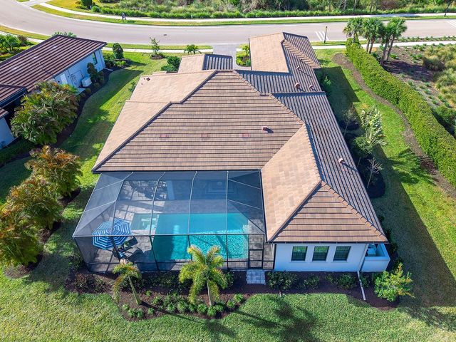 9220 STARRY NIGHT AVENUE, Sarasota, FL 34241