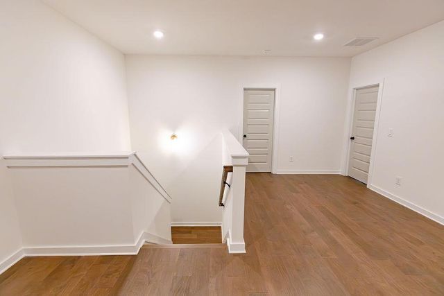 8420 Creekside Overlook Drive, Gainesville, GA 30506