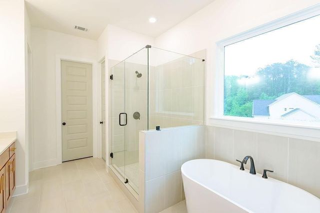 8420 Creekside Overlook Drive, Gainesville, GA 30506