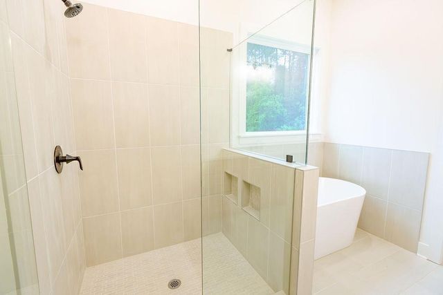 8420 Creekside Overlook Drive, Gainesville, GA 30506