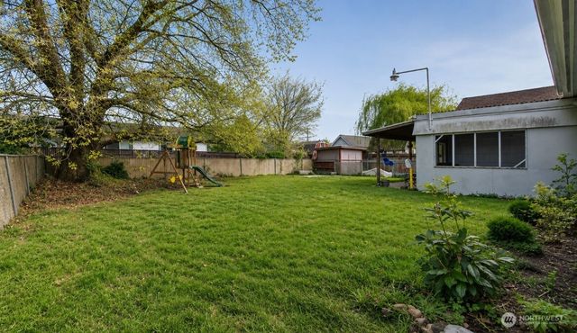 1317 47th Avenue E, Fife, WA 98424