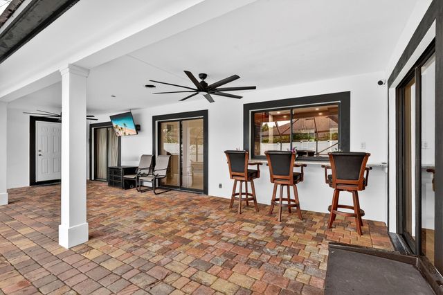 4831 Dorchester Mews, Haverhill, FL 33415