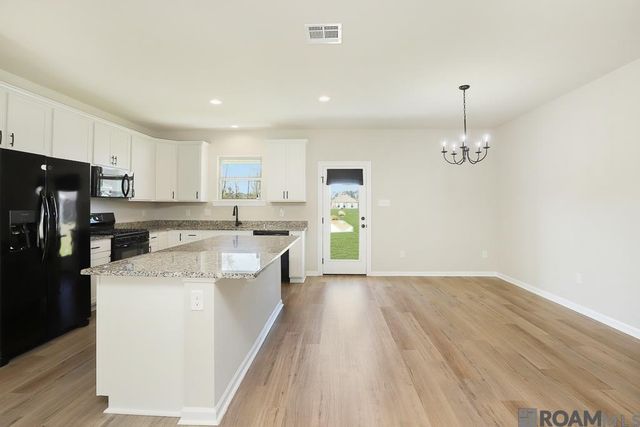 23167 Wilton Dr, Denham Springs, LA 70726