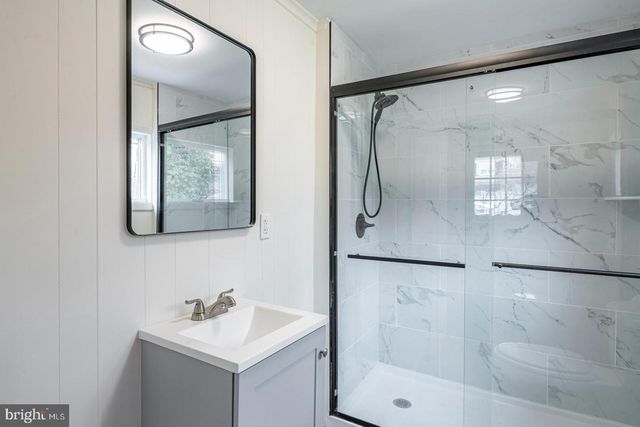 201 OHIO AVE, Shenandoah, PA 17976