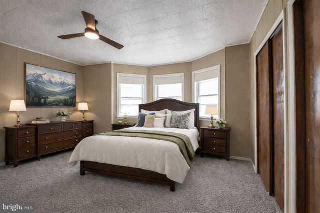 201 OHIO AVE, Shenandoah, PA 17976