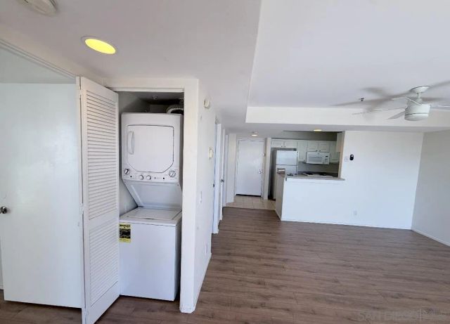 5726 La Jolla Blvd 207, La Jolla, CA 92037