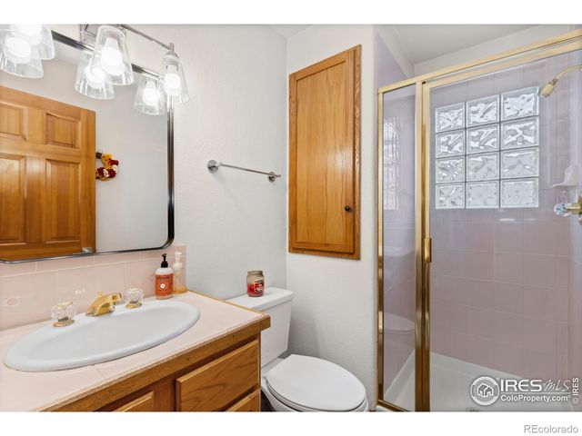 2284 Indian Peaks Circle, Longmont, CO 80504