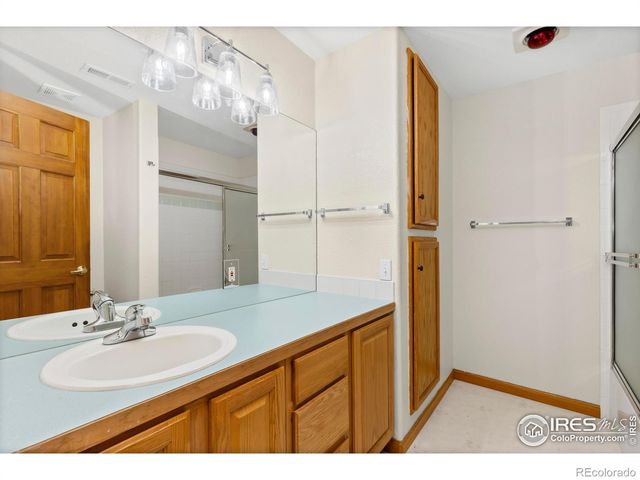 2284 Indian Peaks Circle, Longmont, CO 80504