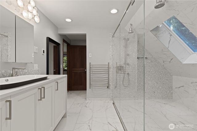 3500 NE 162nd Street, Lake Forest Park, WA 98155