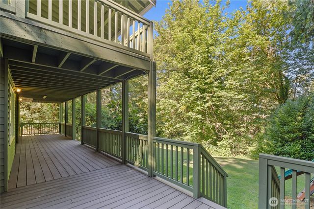 3500 NE 162nd Street, Lake Forest Park, WA 98155