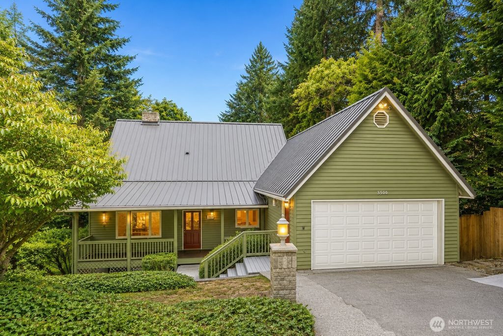 3500 NE 162nd Street, Lake Forest Park, WA 98155