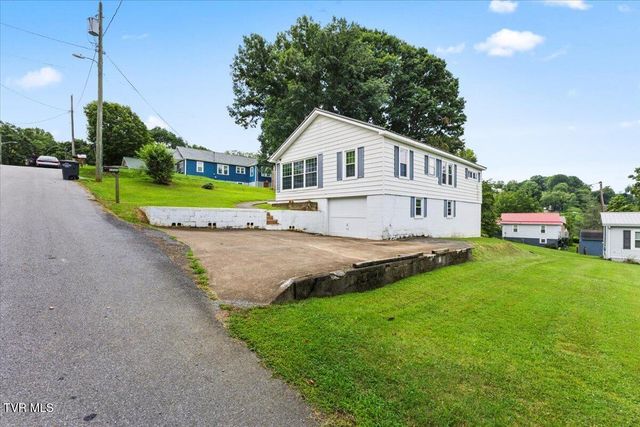 1050 Cooper Street, Kingsport, TN 37665