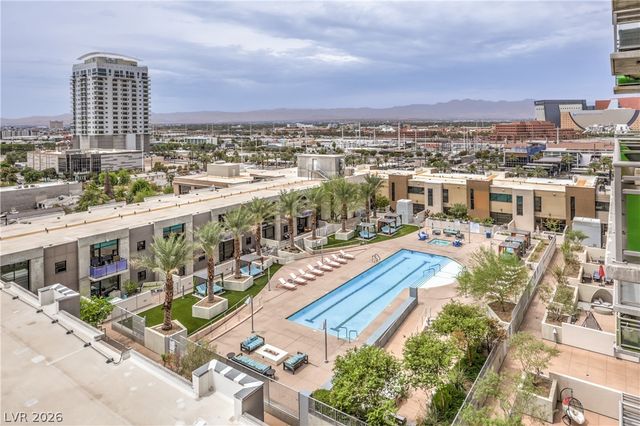 353 East Bonneville Avenue 1104, Las Vegas, NV 89101