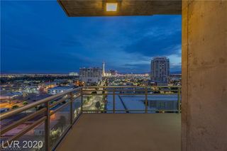 353 East Bonneville Avenue 1104, Las Vegas, NV 89101