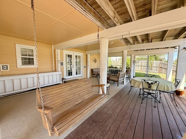 30 Flamingo Road, Rockport, TX 78382