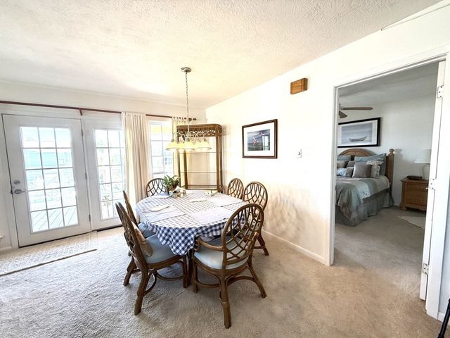 30 Flamingo Road, Rockport, TX 78382
