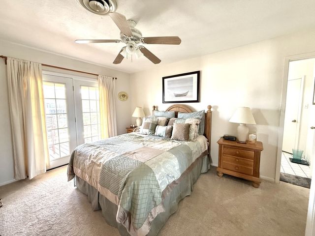30 Flamingo Road, Rockport, TX 78382
