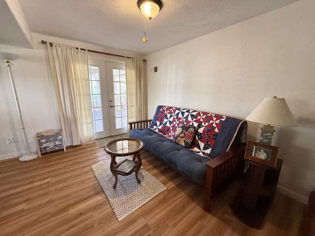 30 Flamingo Road, Rockport, TX 78382