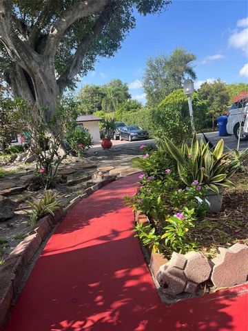 1427 NE 30th Street, Pompano Beach, FL 33064