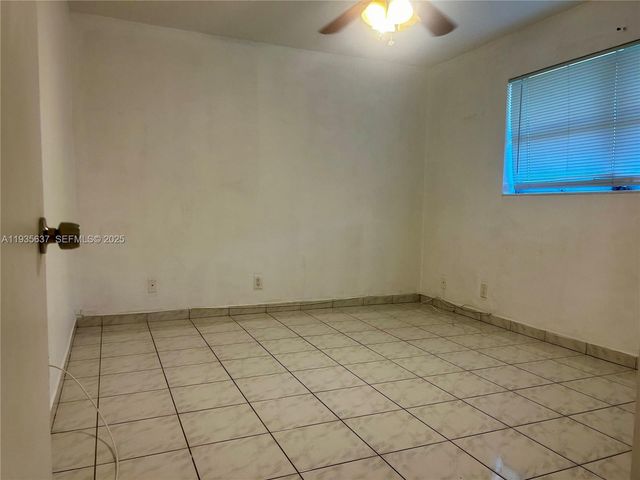 2230 Jackson St 1W, Hollywood, FL 33020