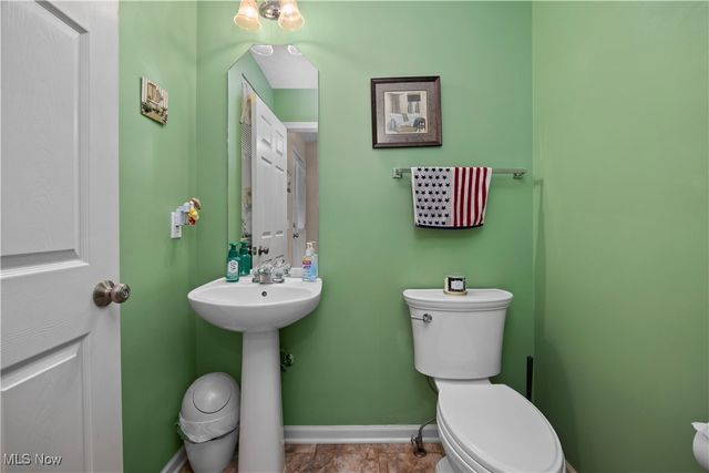 8890 Jordan Court, North Ridgeville, OH 44039