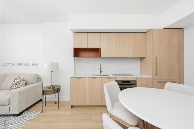 90 NE 32nd 411, Miami, FL 33137