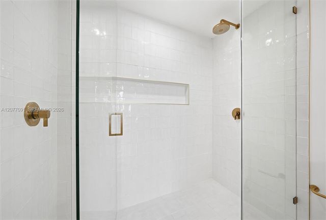 90 NE 32nd 411, Miami, FL 33137