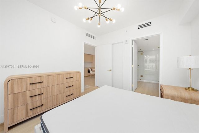 90 NE 32nd 411, Miami, FL 33137