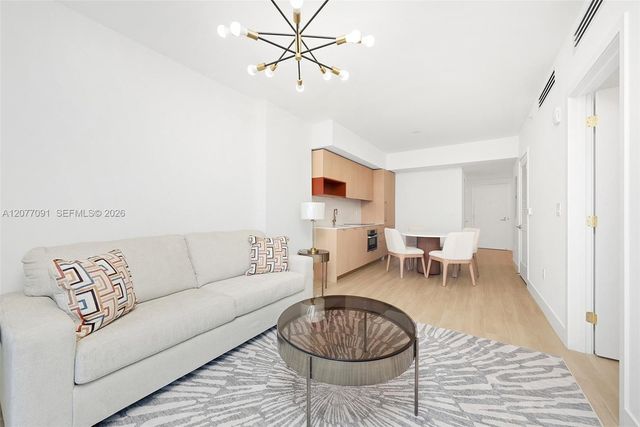 90 NE 32nd 411, Miami, FL 33137
