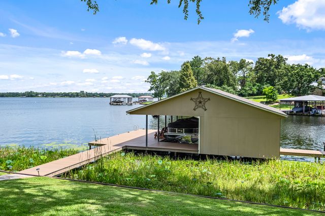 3637 County Road 4804, Athens, TX 75752