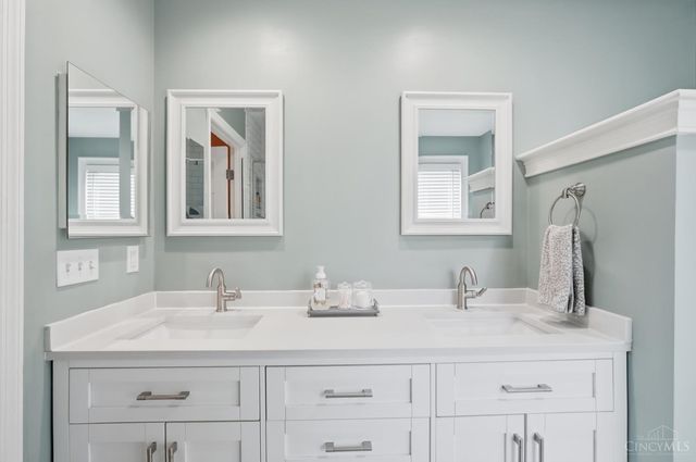 8924 Steeplechase, West Chester, OH 45069
