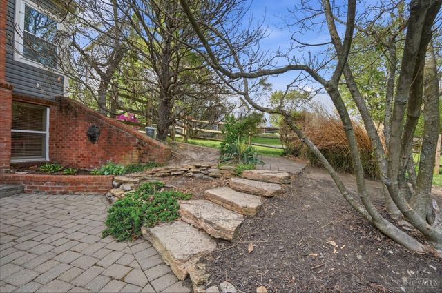 8924 Steeplechase, West Chester, OH 45069