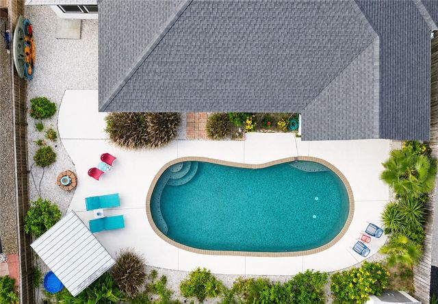 13849 Hawksnest Bay Dr, Corpus Christi, TX 78418