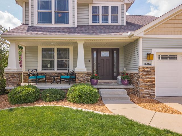 1503 Rathmore Road E, Bloomington, IL 61705