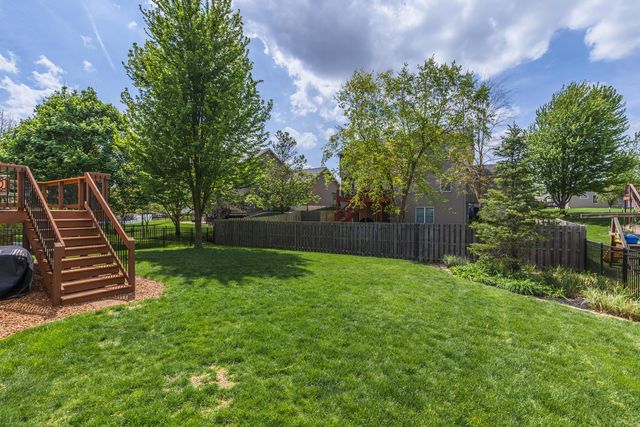1503 Rathmore Road E, Bloomington, IL 61705