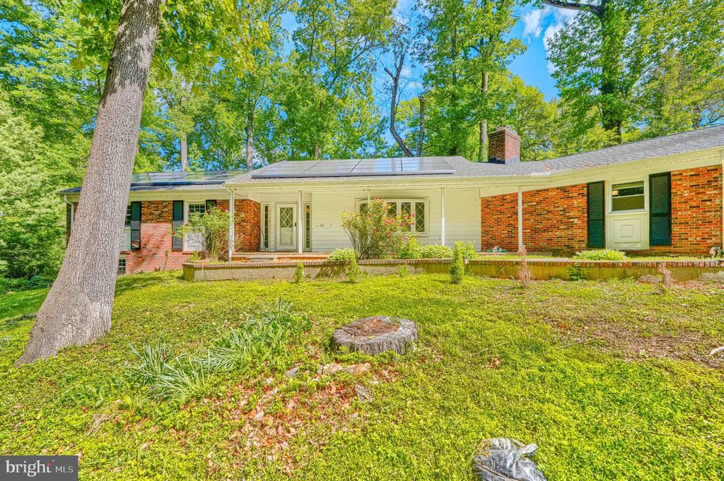 9500 POWDERHORN LN, Parkville, MD 21234