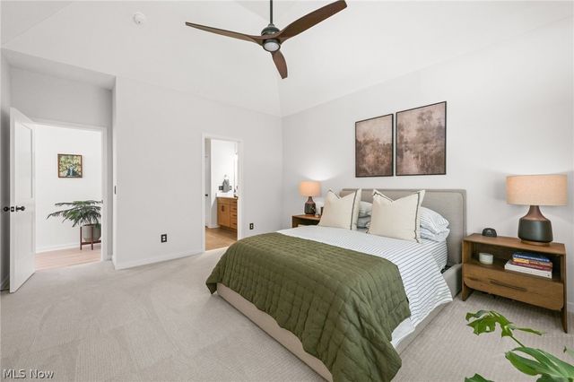 123 Town Centre Drive, Broadview Heights, OH 44147