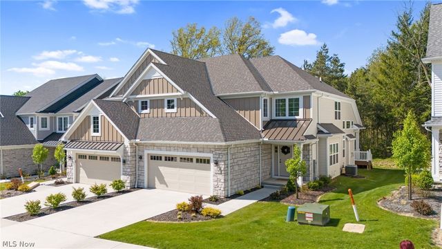 123 Town Centre Drive, Broadview Heights, OH 44147