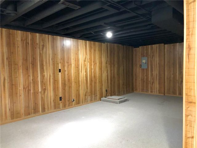10816 W 115 Terrace, Overland Park, KS 66210