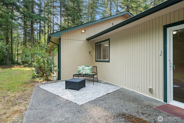 7829 Outback Avenue NW, Silverdale, WA 98383