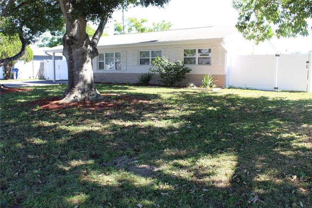 3649 60TH STREET N, St Petersburg, FL 33710