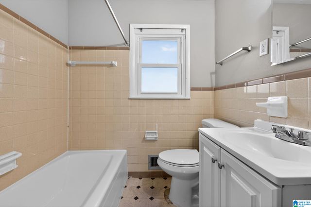 917 HAGWOOD ROAD, Birmingham, AL 35235