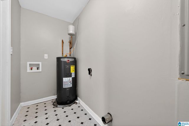 917 HAGWOOD ROAD, Birmingham, AL 35235