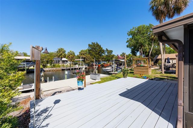 11491 W RIVERHAVEN DRIVE, Homosassa, FL 34448