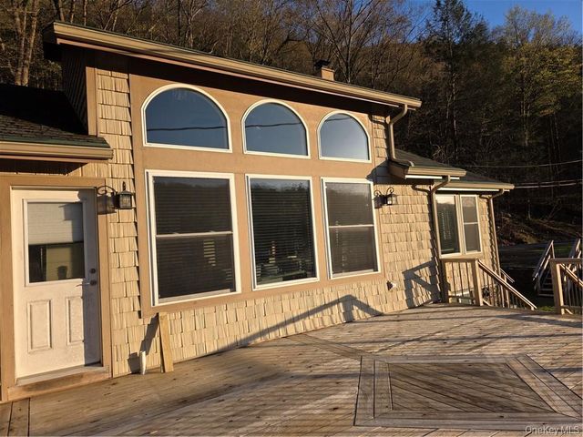 455 Peas Eddy Road, Hancock, NY 13783