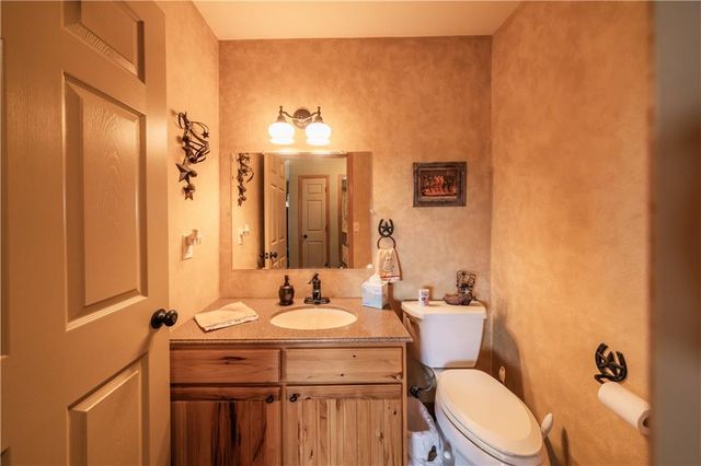 15783 Clay Road, Fredonia, KS 66736