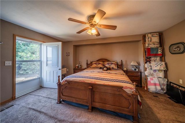 15783 Clay Road, Fredonia, KS 66736